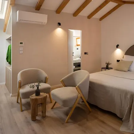 Old Town Olive Luxury For 3 Gæstehus